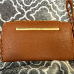 Steve Madden Brown Wristlet Clutch
